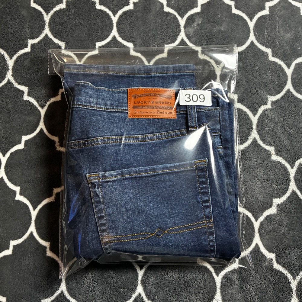 Lucky Brand 223 Straight Leg Mens Jeans 34x30 Dark Blue Wash Stretch Denim NEW - Picture 10 of 10